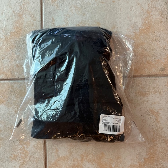 Topshop button through casual jumspuit in black - Picture 9 of 11